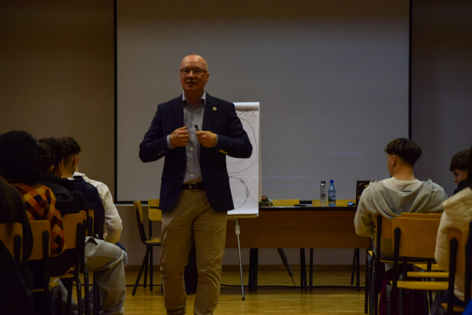 Atmosferă de la un workshop