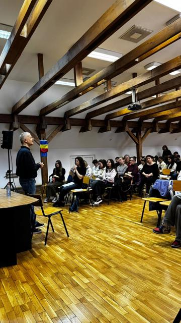 Fotografie de la Educație financiară pentru un viitor sustenabil