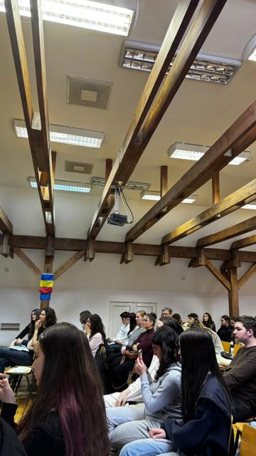 Fotografie de la Educație financiară pentru un viitor sustenabil